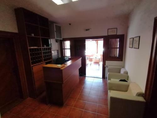 Hostal Mon Accommodation
