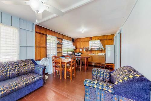Carol's Cabanas