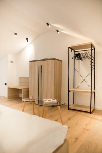 Hi?a Liza