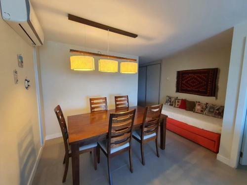 Apartamento Apto de 2dorm Y 3 Ba�os. Con Todos Los Servicios!