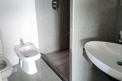 Apartamento Monomabiente Amplio Con Piscina