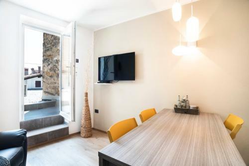 New Apartments Capraria With Private Parking