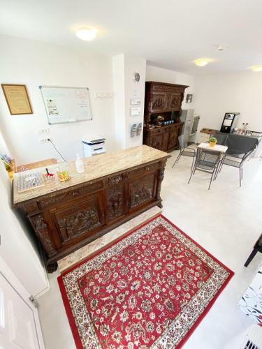 Hostal Guest House Via Flavia