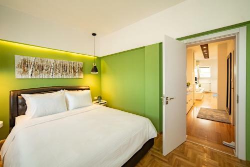 Dali Apartments