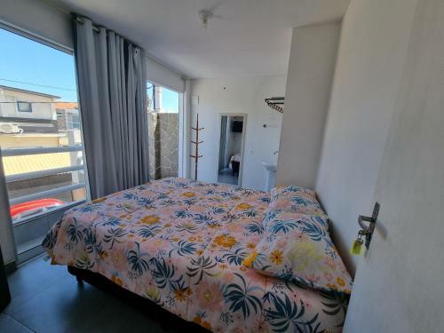 Hostal Praia Dos Anjos - Su�tes
