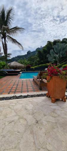 Hotel All Natural Glamping