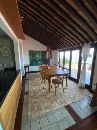 Casa Com Vista Incr�vel Em Jo�o Fernandes