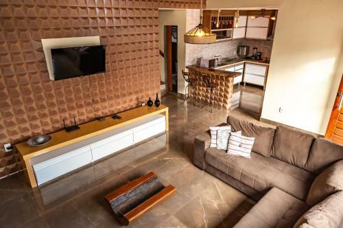 Linda Casa Com Piscina Bosque De Geriba