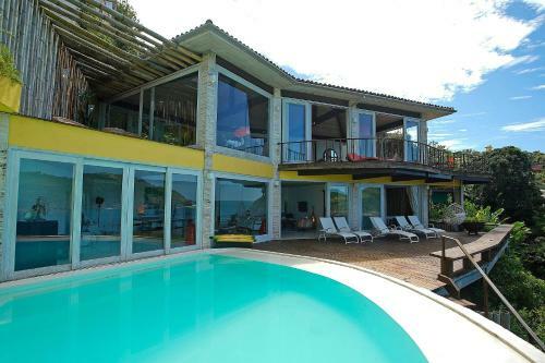 Encantos Da Praia Da Ferradura - Conforto E Requinte!