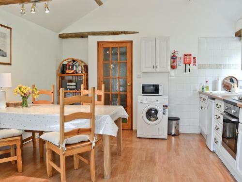 Maple Tree Cottage