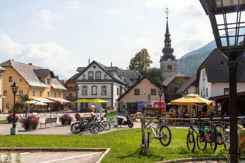 Stylish 2-bed Top-floor Apartment In Kranjska Gora