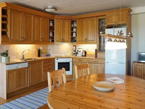 Holiday Home Bovallstrand V
