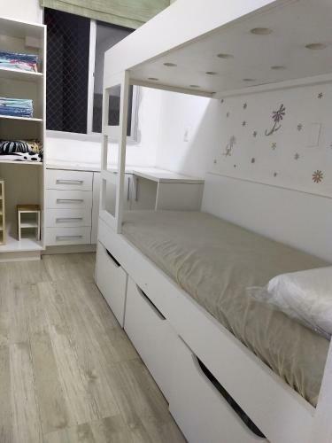 Excelente Apartamento E Localiza��o Perto Da Praia De Bc