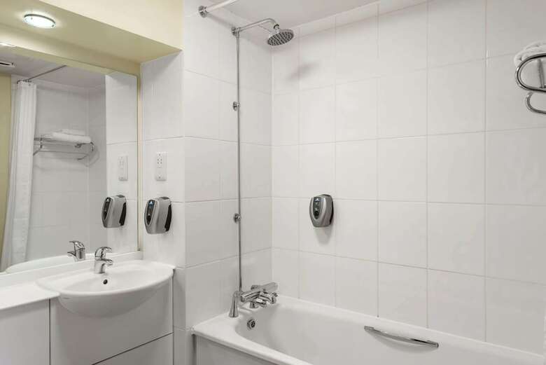 Hotel Days Inn Hamilton