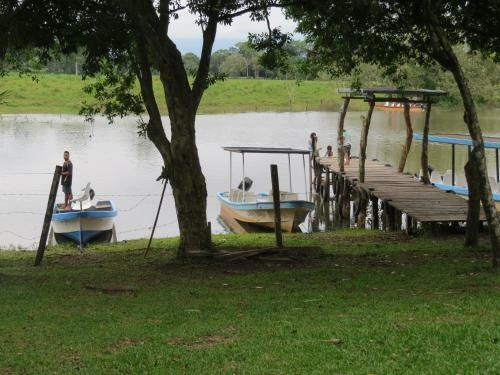 Poponjoche Lodge Ca�o Negro