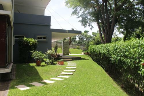 Villa Minimalistic Home In A Nature Residential Area