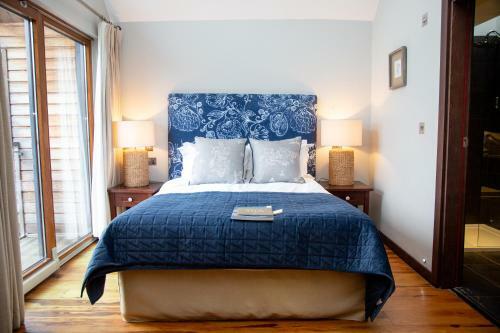Lodge Northbrook Park Mews