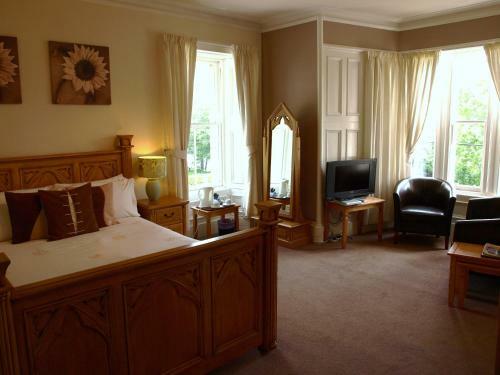 The Coach House Hotel