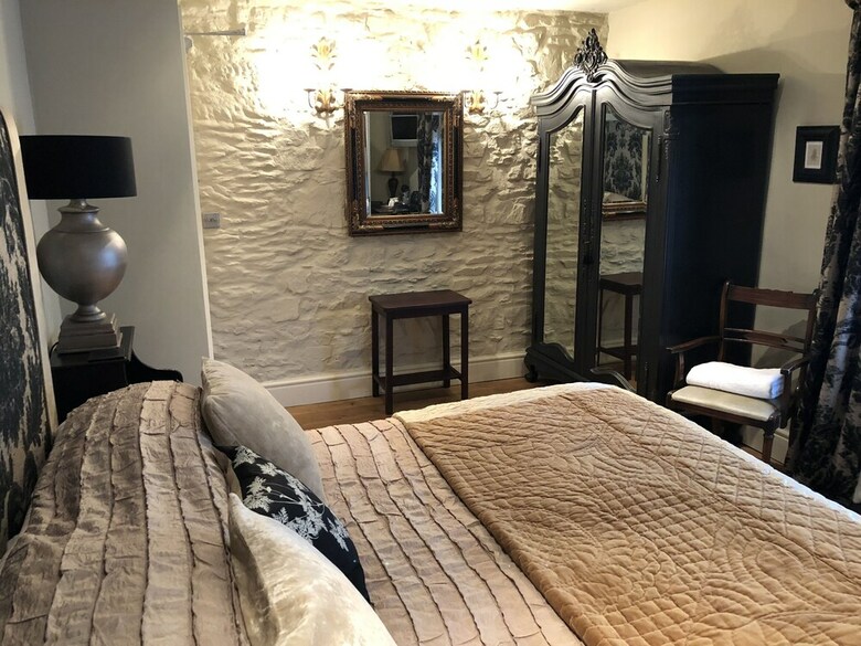 Hotel The New White Lion
