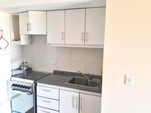 Apartamento C�lido Y Luminoso Departamento