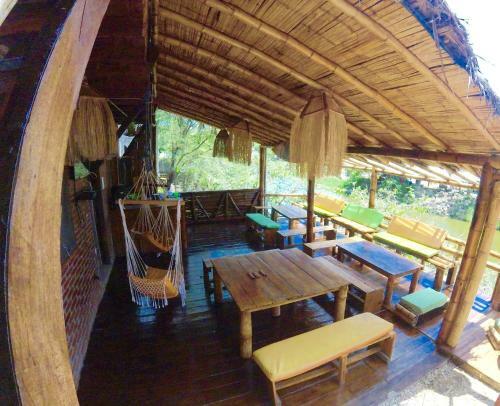Albergue Iguana Beach House