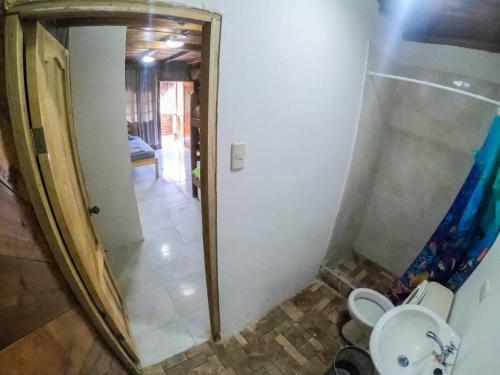 Albergue Iguana Beach House