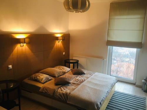 New Apartment With Private Parking, Tv & Internet