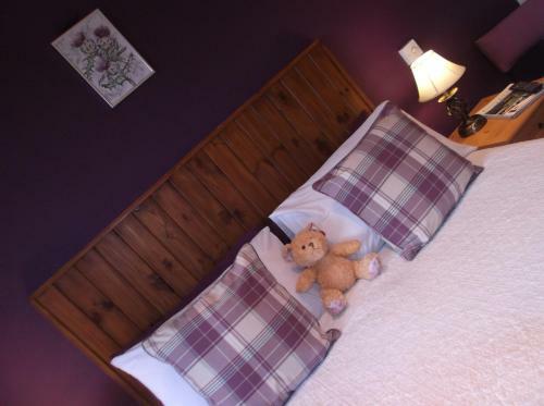 Bed & Breakfast Foyers Roost