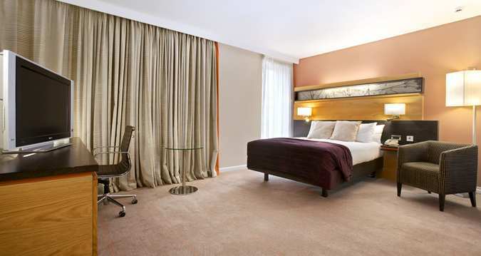 Hotel Hilton Gatwick Airport