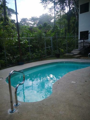 Hostal Arococles (victoria)