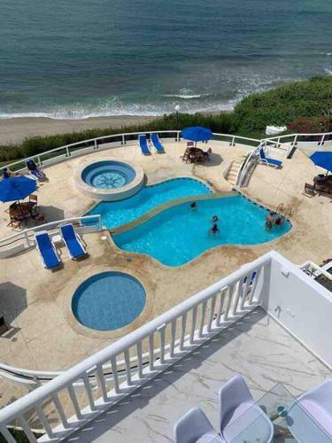 Apartamento Duplex Nuevo Con Vista Al Mar Y Piscina