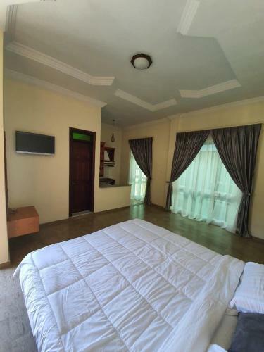Hostal Merry Guesthouse