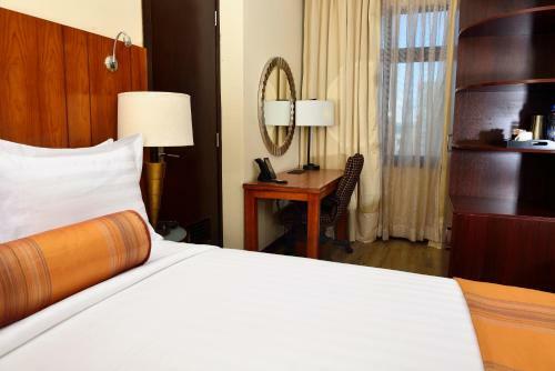 The Hub Hotel