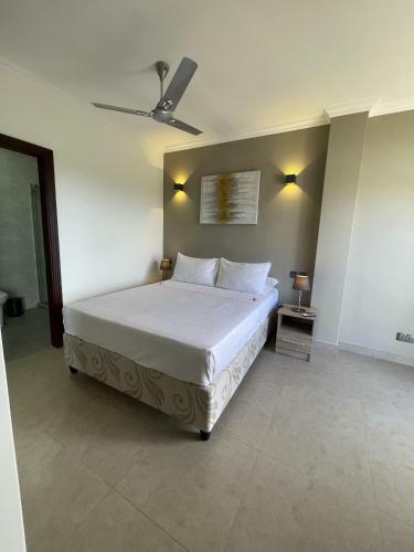 B Holiday Apartments
