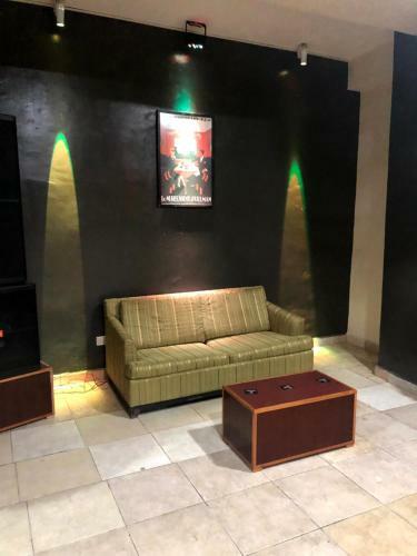 Hotel Mallika Company, Sl