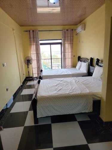 Hostal Jennabwa Lodge And Restaurant