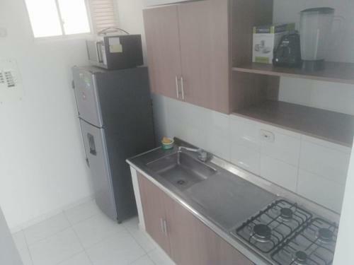 Rnt 1o8237- C�modo Apartamento Amoblado En Condominio