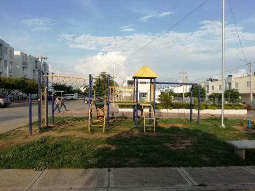 Rnt 1o8237- C�modo Apartamento Amoblado En Condominio