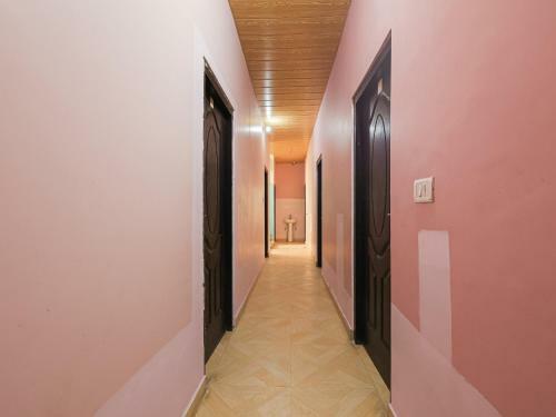 Oyo Flagship 87056 Hotel Raj Lalit