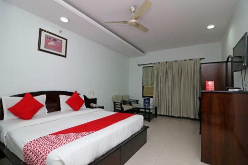 Capital O 5452 Hotel Vindhwashni