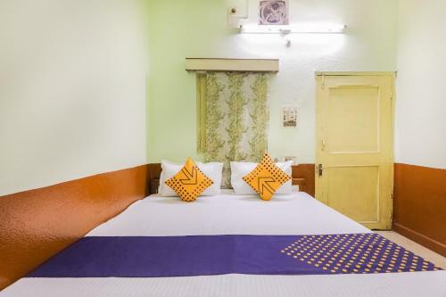 Spot On 63775 Hotel Chetna
