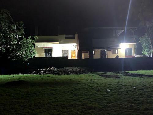 Hostal Shubham Harnai Holidays