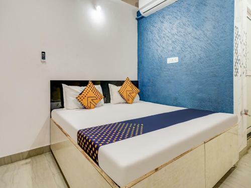 Oyo Flagship Gwl182 Hotel Mannat Inn