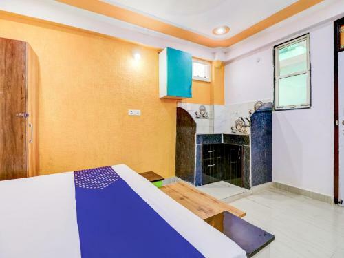 Oyo Flagship Gwl182 Hotel Mannat Inn