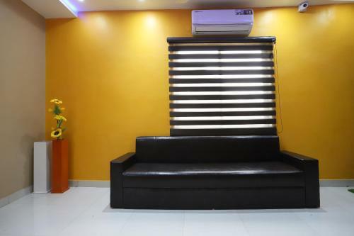 Hotel Oyo 44565 Ashrit Suites