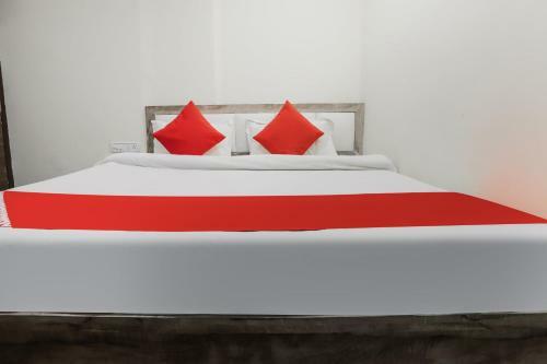 Hotel Oyo 42610 H R Inn
