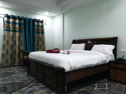 Hotel The Ganga Castle