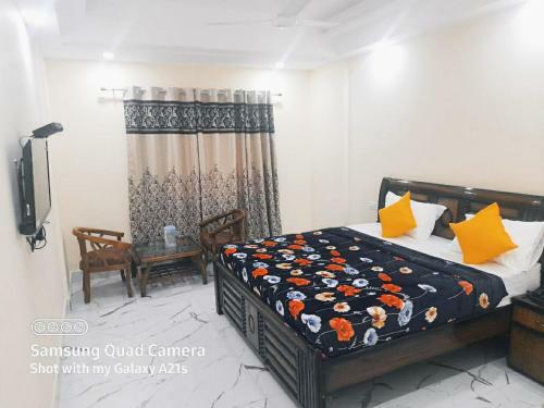 Hotel The Ganga Castle