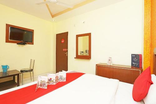 Oyo 24274 Hotel Neel Ganga