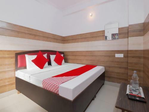 Oyo 85880 Hotel Goverdhan Palace